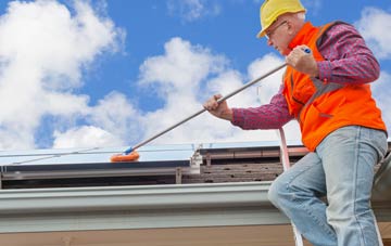 Christmas Common soft wash roof cleaning